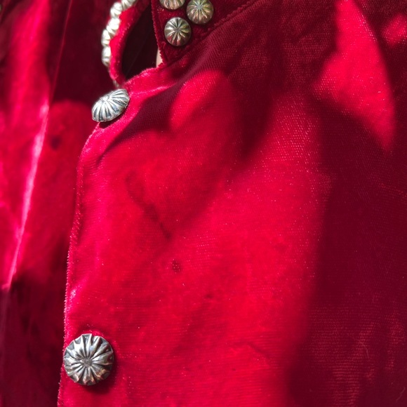 Double D Ranch red velvet western vest - Picture 6 of 8